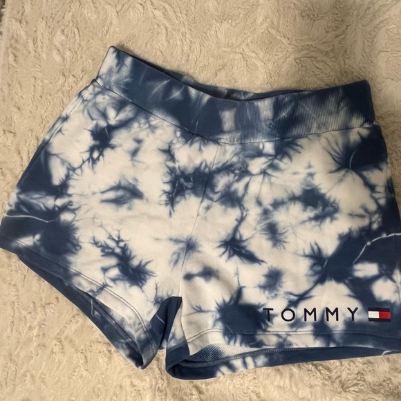 Tommy Hilfiger blue and white tie dye lounge set - Picture 5 of 7
